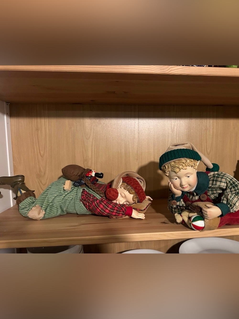 Vintage Holiday Elf Shelf Decor Set - Green and Red